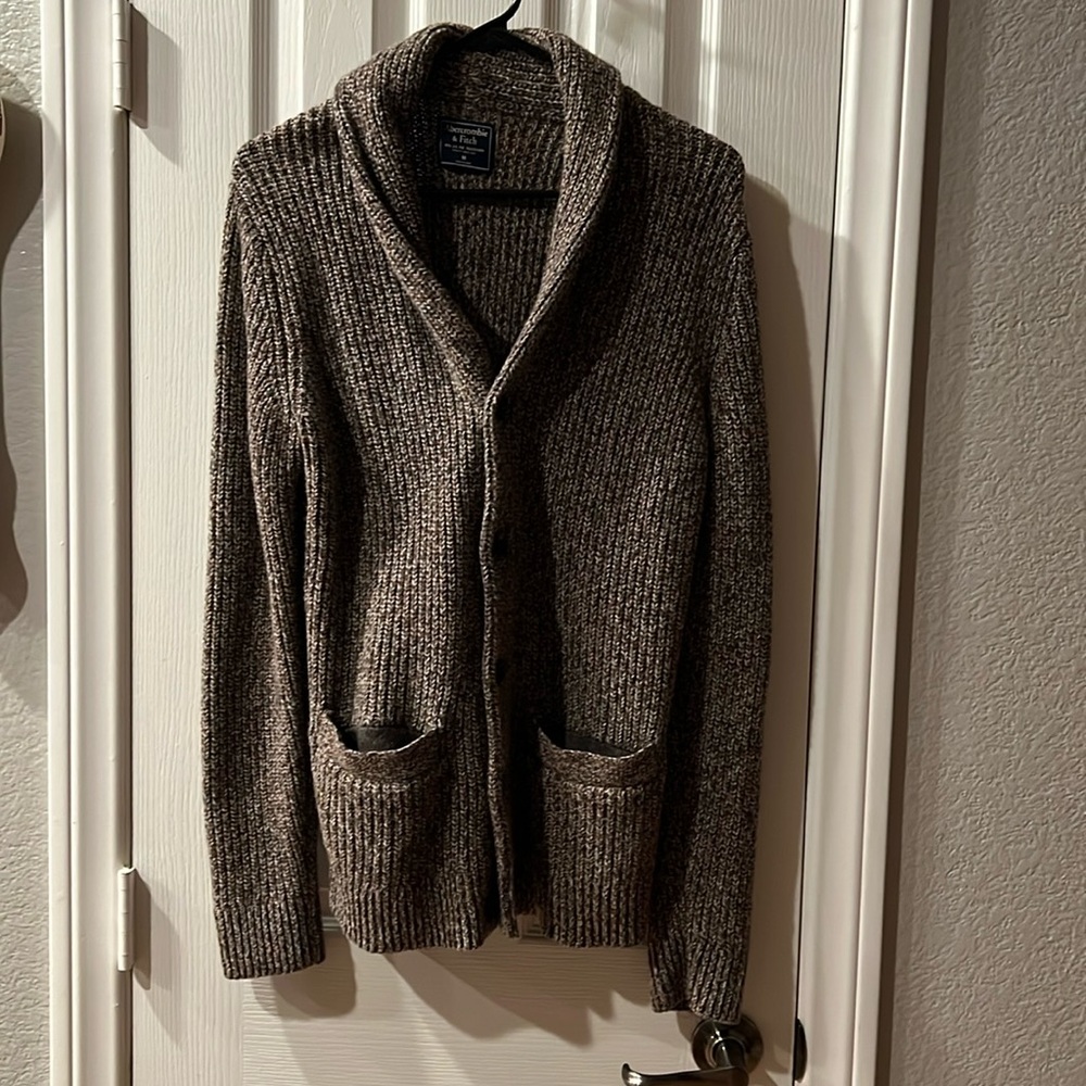 Brand New Abercrombie & Fitch Button Up Sweater